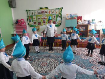 «Балапан» орта тобы «Тәуелсіздік тұғырым» тәрбие сағаты